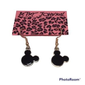 🦄 Betsey Johnston Black Enamel Mickey Mouse Head Earrings